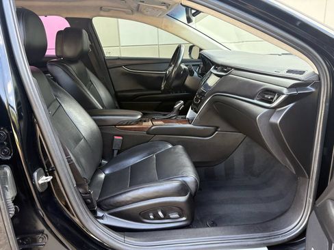 Used 2013 Cadillac XTS w/ Rear Seat Comfort Package FWD image 31