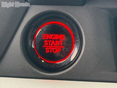 Certified 2024 Honda Pilot Touring image 26