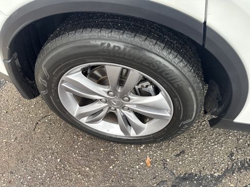 Used 2023 Acura MDX FWD image 9