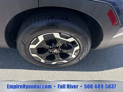Used 2026 Hyundai Santa Fe SEL AWD/4WD image 13