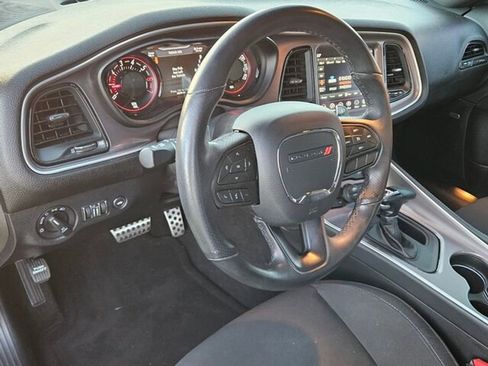 Used 2022 Dodge Challenger R/T w/ Blacktop Package image 9