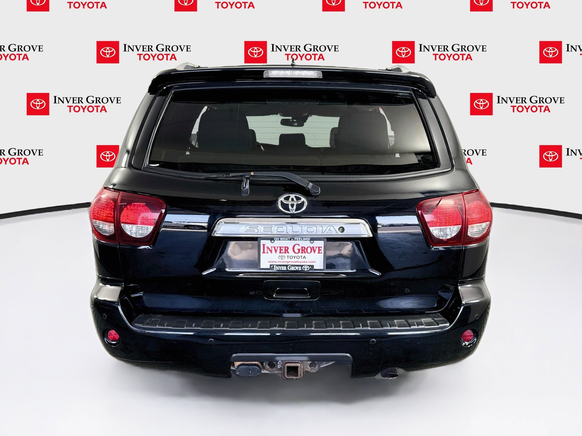 Used 2018 Toyota Sequoia Limited AWD/4WD image 6