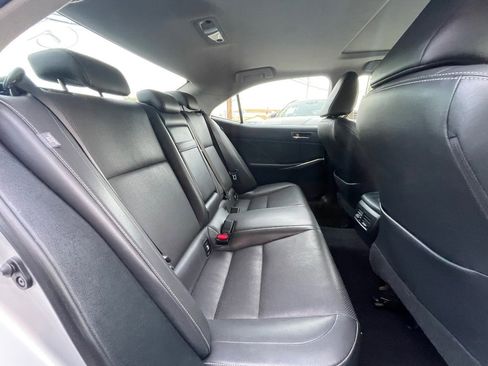 Used 2016 Lexus IS 200t w/ Luxury Package image 14