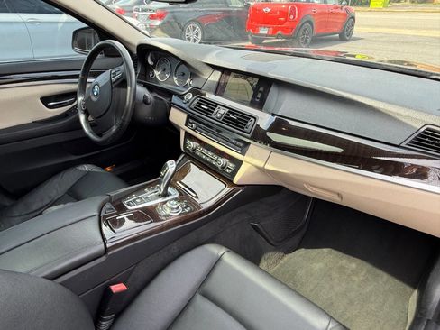 Used 2012 BMW 535i xDrive Sedan image 25