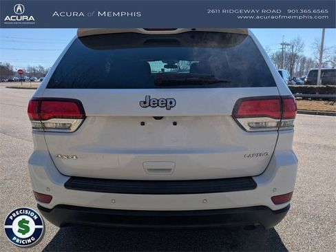 Used 2021 Jeep Grand Cherokee Laredo image 4