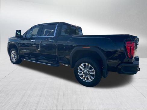 Used 2020 GMC Sierra 3500 Denali w/ Denali Ultimate Package AWD/4WD image 4