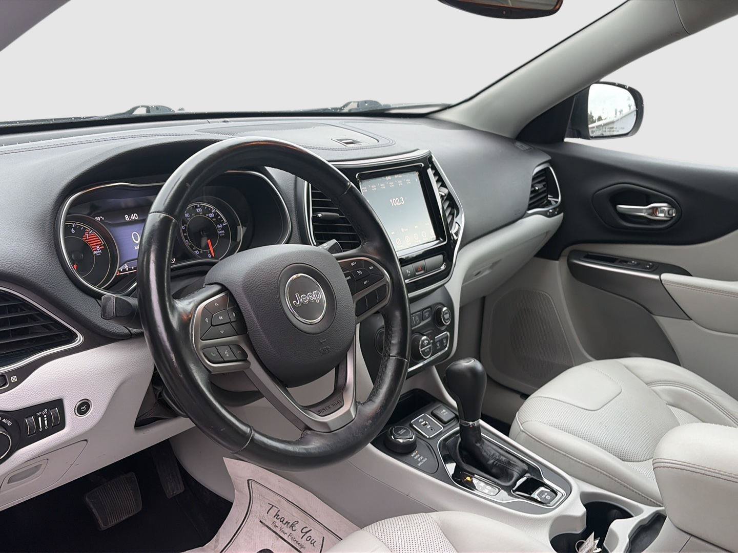 Used 2019 Jeep Cherokee Limited AWD/4WD image 13