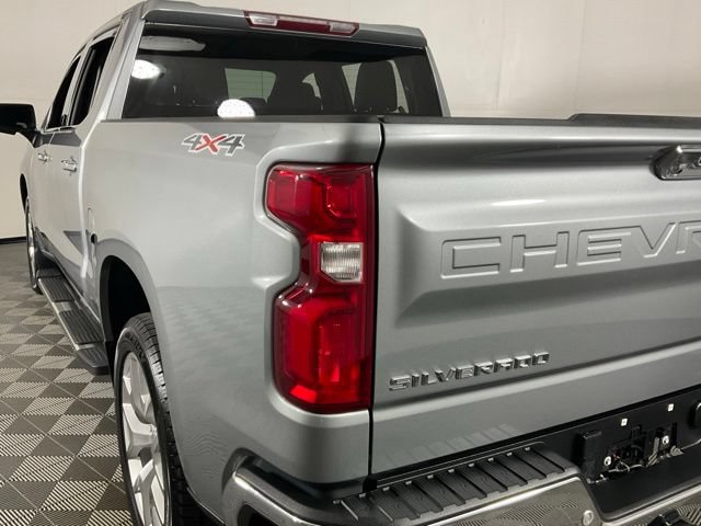 Used 2023 Chevrolet Silverado 1500 LTZ AWD/4WD image 34