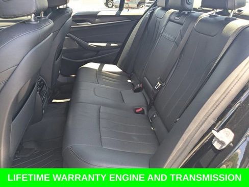 Used 2022 BMW 530i xDrive w/ Premium Package AWD/4WD image 13