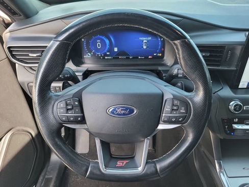 Used 2020 Ford Explorer ST w/ ST Street Pack AWD/4WD image 21