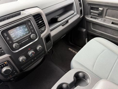 Used 2019 RAM 1500 Express image 20