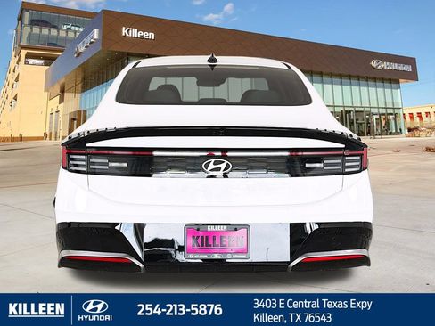 Used 2026 Hyundai Sonata SEL FWD image 8