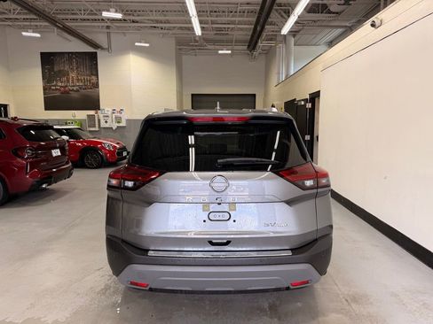 Used 2023 Nissan Rogue SV w/ SV Premium B Package AWD/4WD image 4