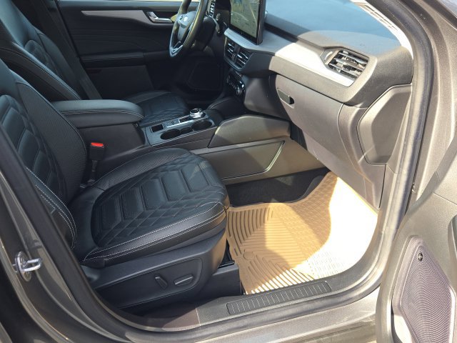 Used 2024 Ford Escape SE w/ PHEV Premium Package FWD image 9