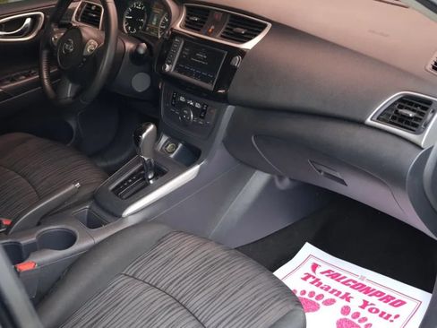 Used 2019 Nissan Sentra SV FWD image 11