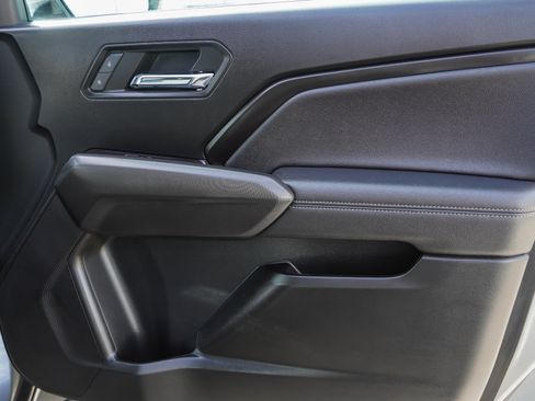 Used 2024 Chevrolet Colorado LT w/ LT Convenience Package III AWD/4WD image 29