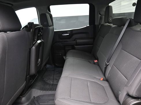 Used 2022 Chevrolet Silverado 1500 Custom Trail Boss AWD/4WD image 21
