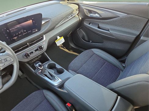 New 2026 Buick Envista Preferred image 12