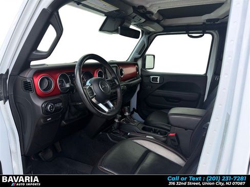 Used 2020 Jeep Gladiator Rubicon AWD/4WD image 10