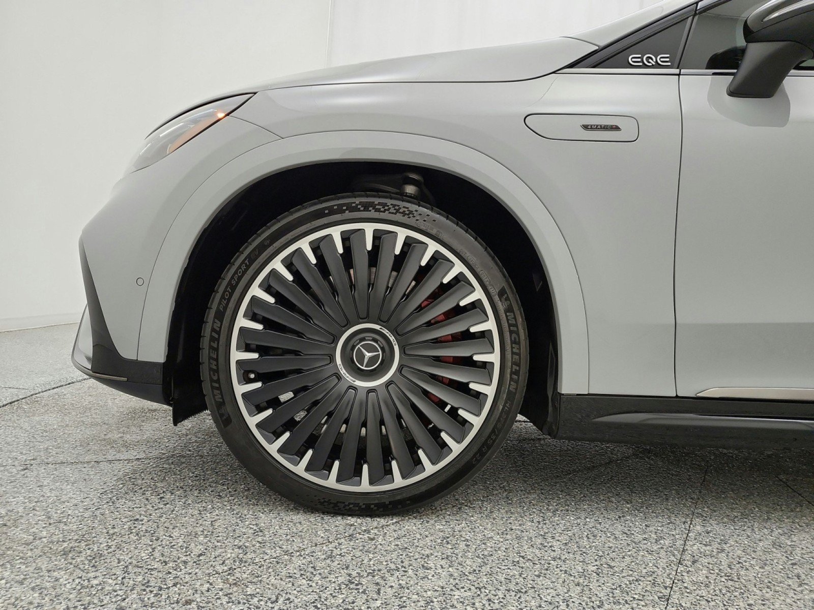 Used 2024 Mercedes-Benz EQE AMG 4MATIC SUV image 17
