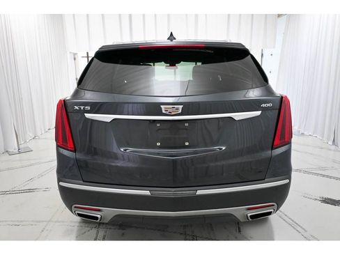 Used 2021 Cadillac XT5 Premium Luxury image 6
