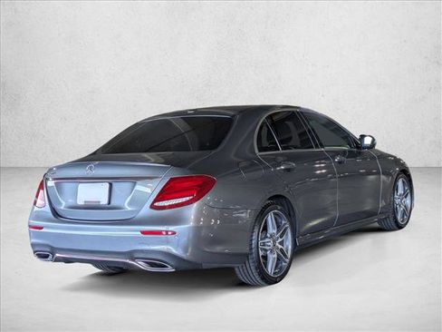 Certified 2019 Mercedes-Benz E 300 image 5