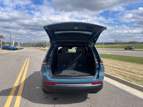 New 2026 Jeep Grand Cherokee L Limited w/ Limited Altitude Package image 8