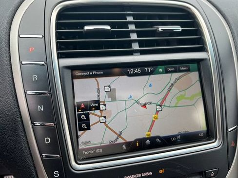 Used 2016 Lincoln MKX Reserve w/ Climate Package FWD image 32