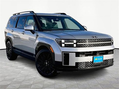 Used 2024 Hyundai Santa Fe Calligraphy image 1