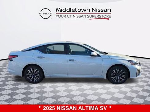 New 2025 Nissan Altima 2.5 SV w/ SV Premium Package FWD image 7