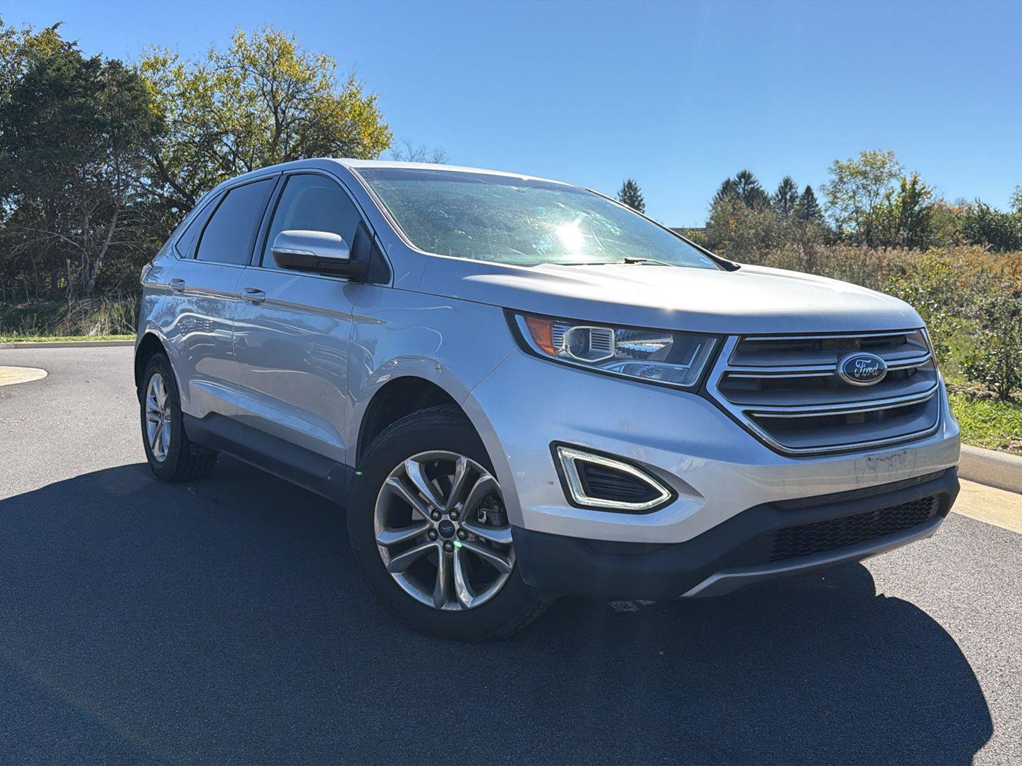 Used 2017 Ford Edge SEL w/ Equipment Group 201A FWD image 1