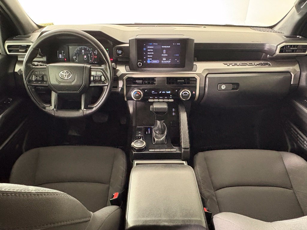 Used 2024 Toyota Tacoma SR5 AWD/4WD image 36