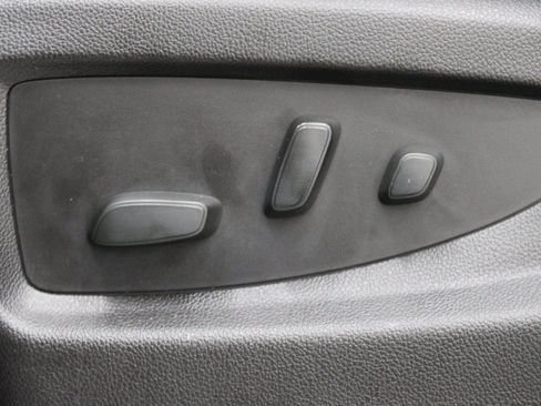 Used 2018 Chevrolet Tahoe LT RWD image 20