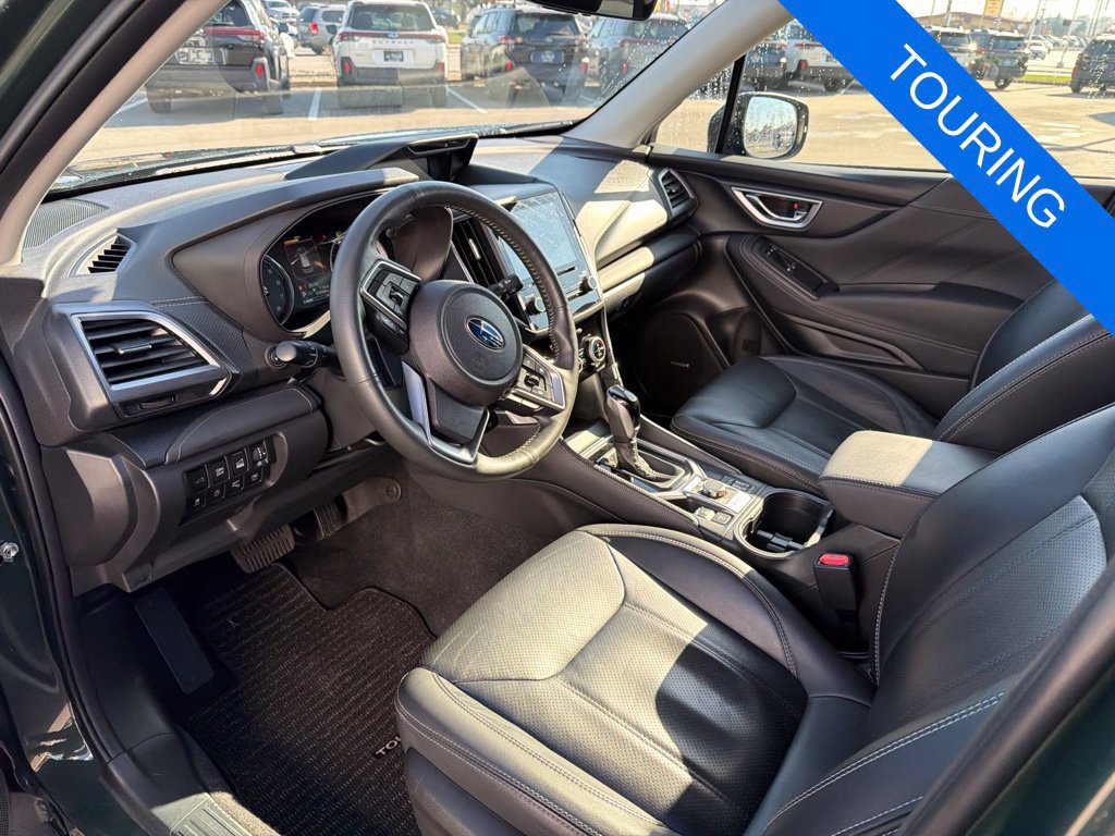 Used 2023 Subaru Forester Touring AWD/4WD image 11