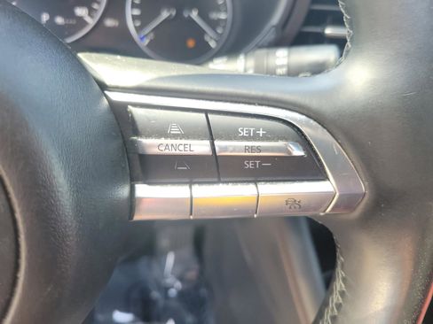 Used 2023 MAZDA MAZDA3 s image 19
