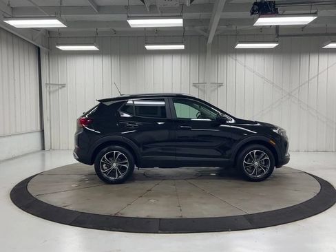 Used 2023 Buick Encore GX Select w/ Safety Package II AWD/4WD image 9