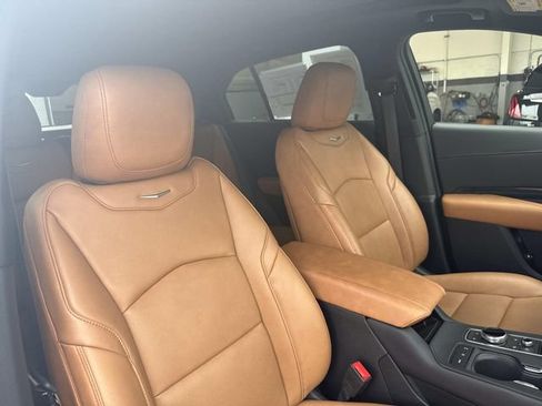 Certified 2024 Cadillac XT4 Premium Luxury AWD/4WD image 22