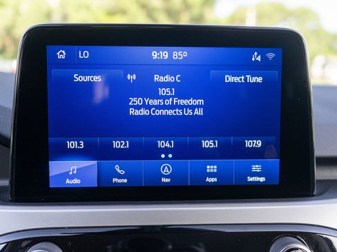 Used 2020 Ford Escape SE FWD image 16