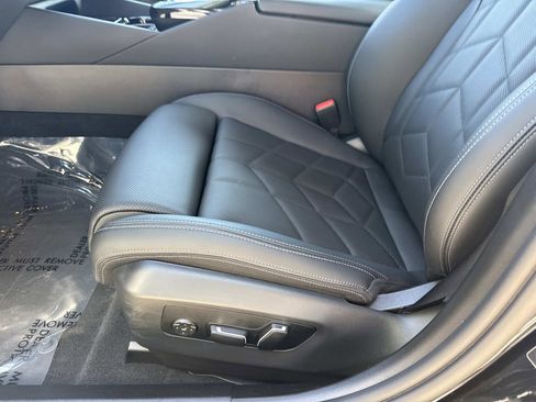 Certified 2025 BMW 530i xDrive image 18