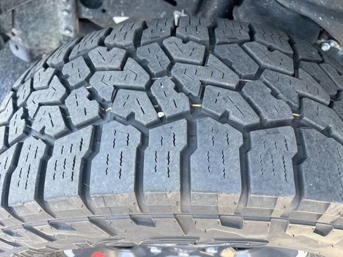 Used 2023 Jeep Gladiator Rubicon w/ LED Lighting Group image 7