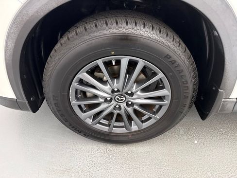 Used 2019 MAZDA CX-5 Touring FWD image 4