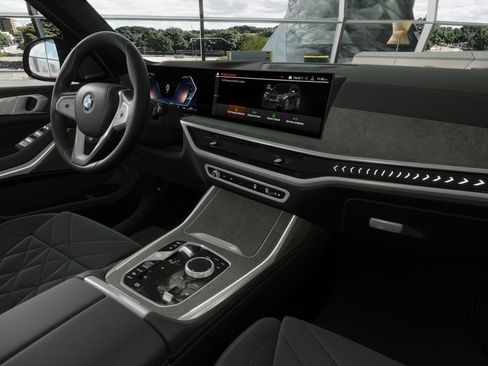 New 2026 BMW X7 xDrive40i image 40