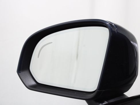 Used 2022 Volvo XC40 T4 Momentum FWD image 19