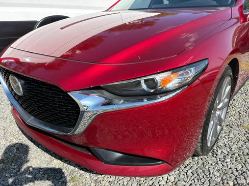 Used 2021 MAZDA MAZDA3 s image 4