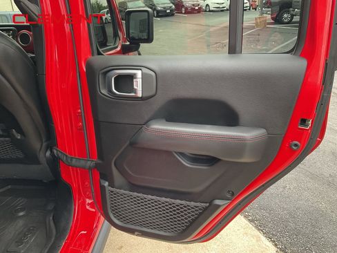 Used 2021 Jeep Gladiator Rubicon w/ Uconnect 4C Nav & Sound Group image 32