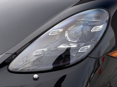 Used 2024 Porsche 718 Cayman S image 11