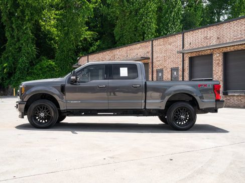 Used 2019 Ford F250 Lariat w/ Lariat Ultimate Package AWD/4WD image 5