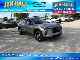Used 2025 Chevrolet Trax RS w/ Driver Confidence Package FWD 360° Tour