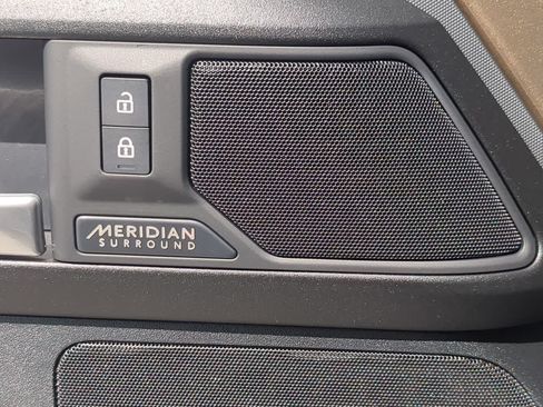 New 2026 Land Rover Defender 110 X AWD/4WD image 33