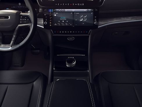 New 2026 Jeep Grand Cherokee L 4WD image 28